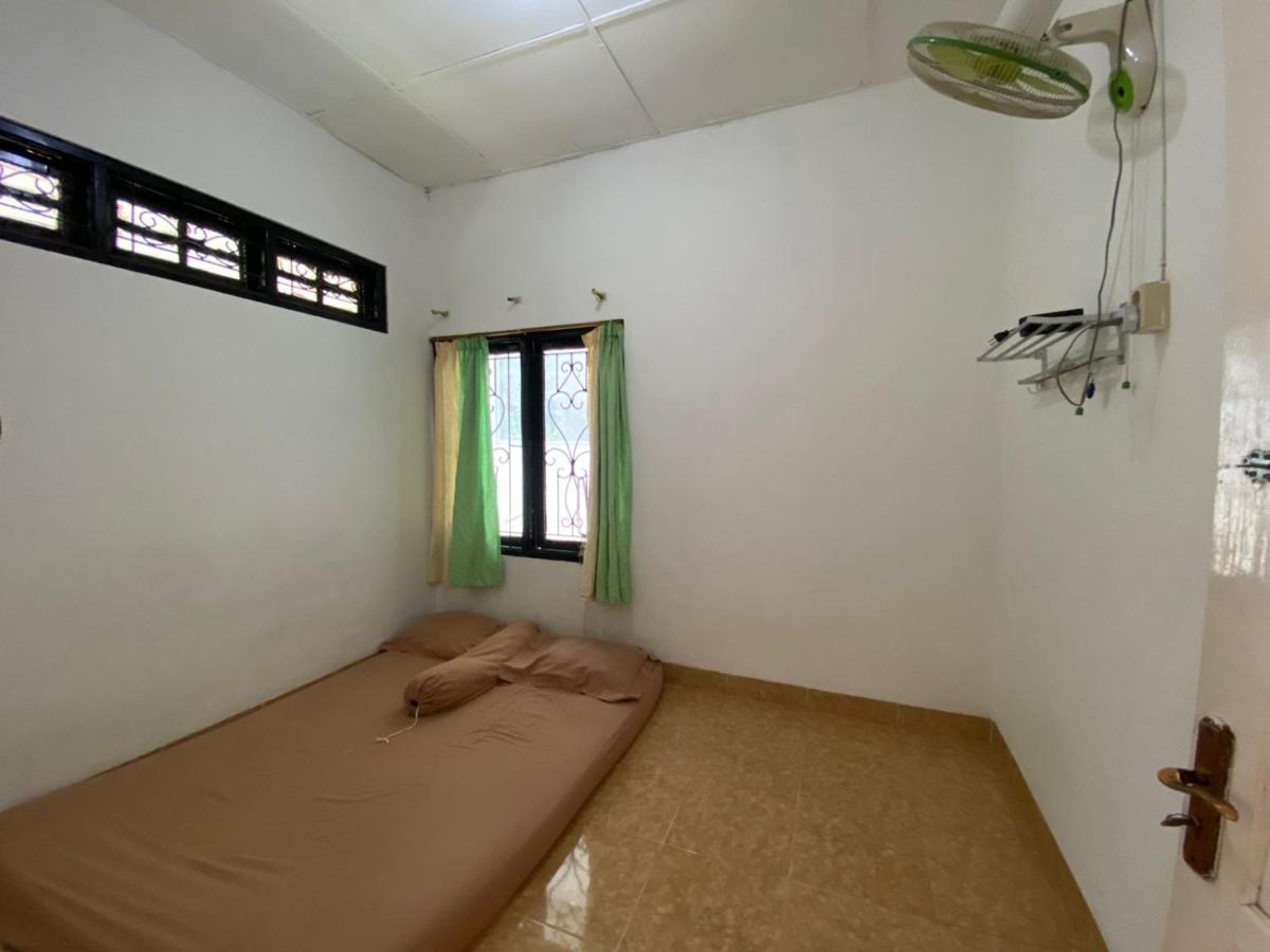 Grapyak Homestay Syariah Yogyakarta Ngoại thất bức ảnh