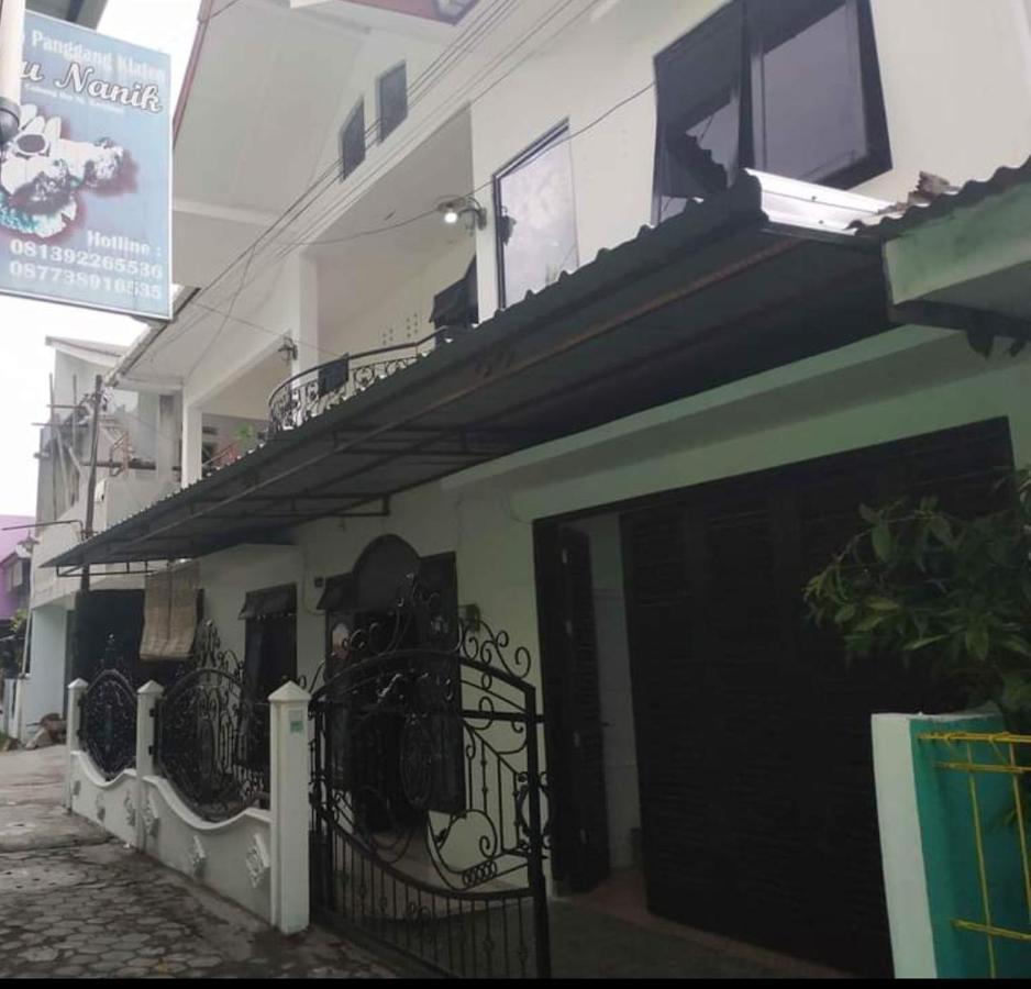 Grapyak Homestay Syariah Yogyakarta Ngoại thất bức ảnh